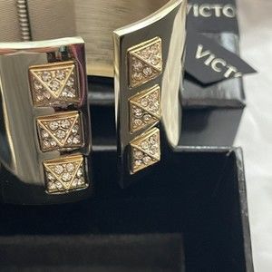 Victoria's Secret Rhinestone golden Bracelet